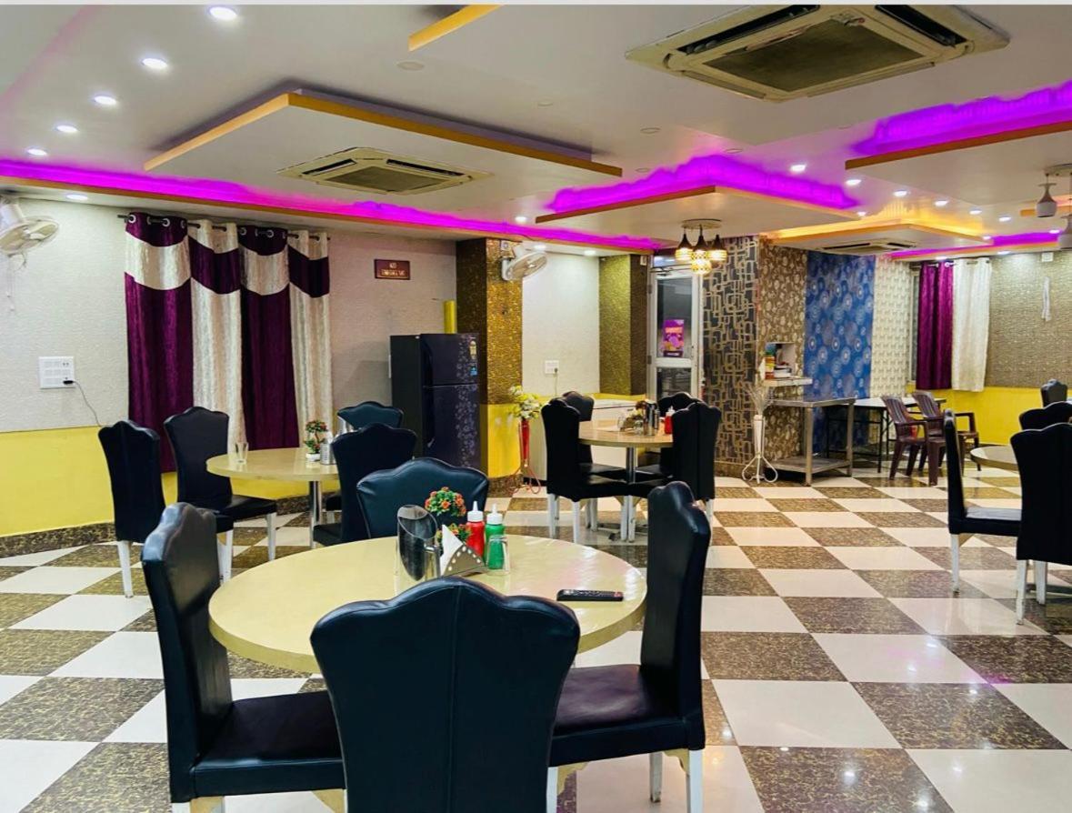 Basant Vihar International Hotel Gaya Exterior foto